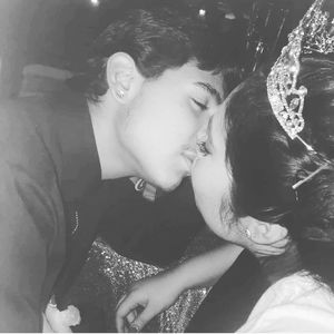 Meet your Posher, Abraham